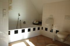 Bad-Wanne-WC